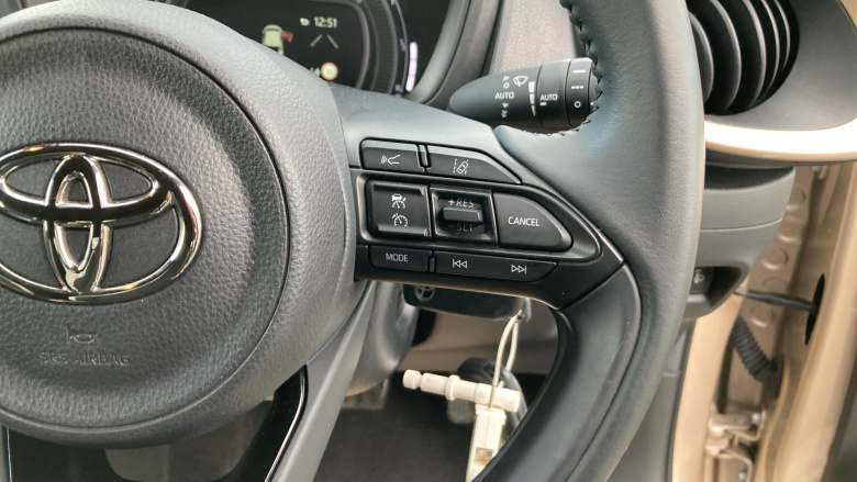 Toyota Aygo X 1.0 VVT-i Edge 5dr Auto Petrol Hatchback